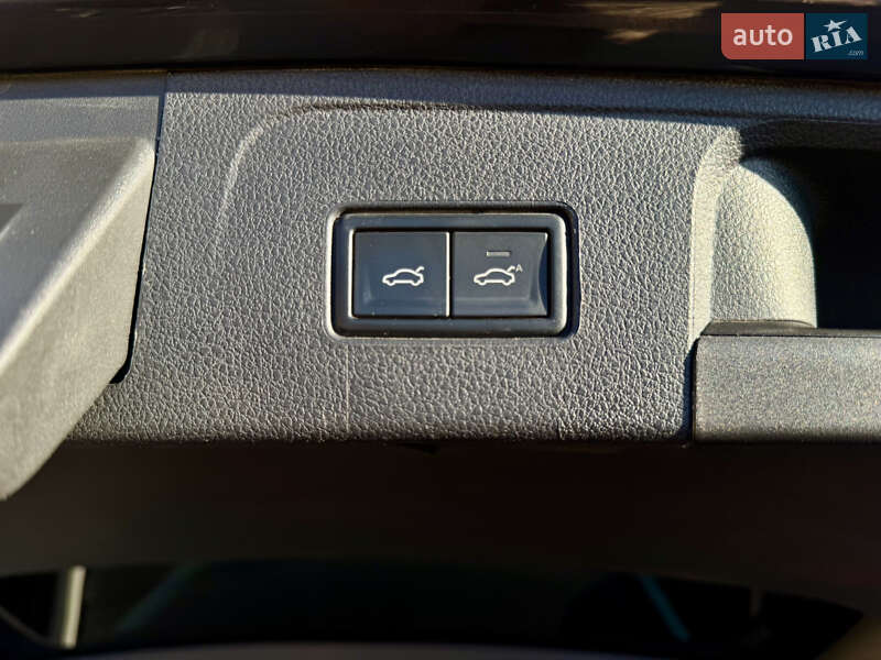 Универсал Volkswagen Passat 2019 в Ужгороде фото 33 Универсал Volkswagen Passat 2019 в Ужгороде