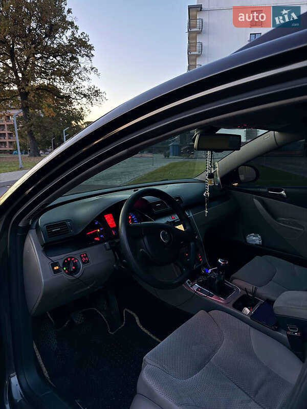 Универсал Volkswagen Passat 2005 в Мукачево фото 6 Универсал Volkswagen Passat 2005 в Мукачево