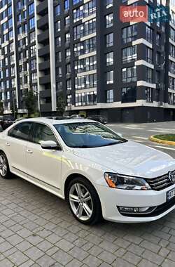 Седан Volkswagen Passat 2014 в 
