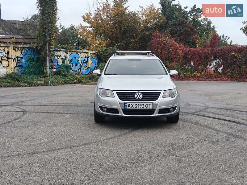 Універсал Volkswagen Passat 2008 в Харкові