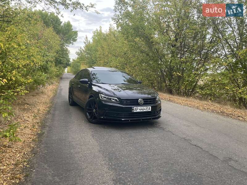 Седан Volkswagen Passat 2016 в Запорожье фото 4 Седан Volkswagen Passat 2016 в Запорожье