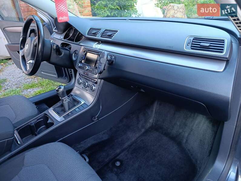 Універсал Volkswagen Passat 2014 в Вінниці фото 29 Універсал Volkswagen Passat 2014 в Вінниці