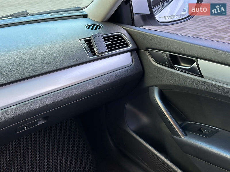 Седан Volkswagen Passat 2012 в Одессе фото 21 Седан Volkswagen Passat 2012 в Одессе
