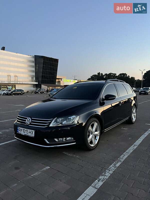 Универсал Volkswagen Passat 2011 в Житомире фото Универсал Volkswagen Passat 2011 в Житомире