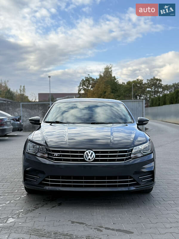 Седан Volkswagen Passat 2017 в Луцке фото 5 Седан Volkswagen Passat 2017 в Луцке
