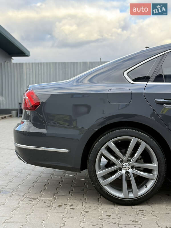 Седан Volkswagen Passat 2017 в Луцке фото 11 Седан Volkswagen Passat 2017 в Луцке