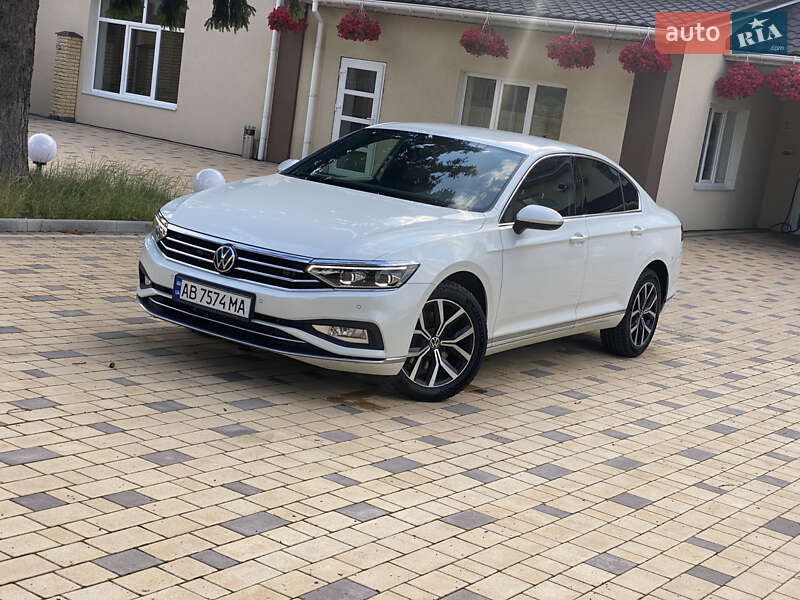 Volkswagen Passat 2021