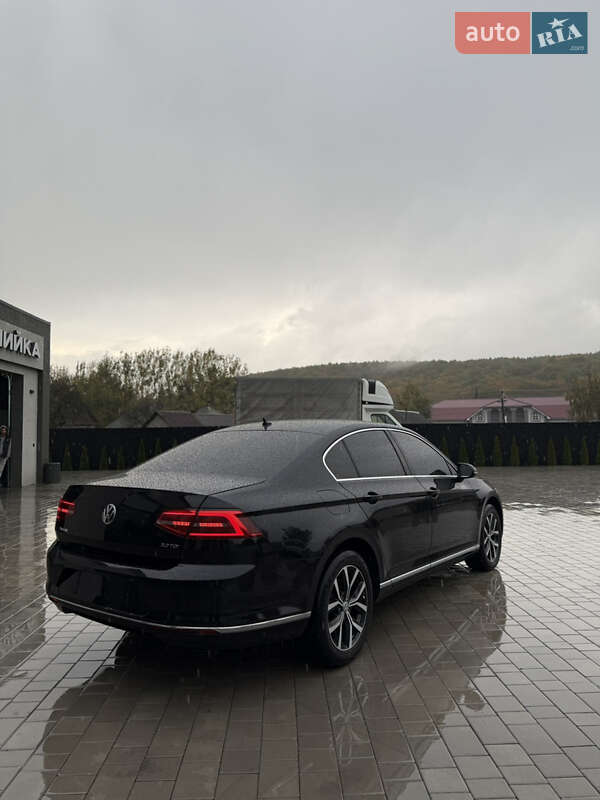 Седан Volkswagen Passat 2018 в Виноградове