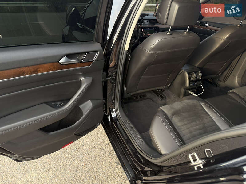 Седан Volkswagen Passat 2018 в Виноградове