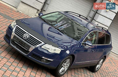 Универсал Volkswagen Passat 2006 в Ивано-Франковске