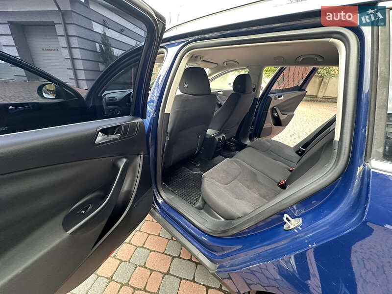 Универсал Volkswagen Passat 2006 в Ивано-Франковске фото 154 Универсал Volkswagen Passat 2006 в Ивано-Франковске