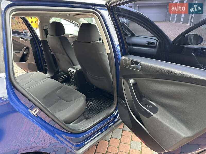 Универсал Volkswagen Passat 2006 в Ивано-Франковске фото 157 Универсал Volkswagen Passat 2006 в Ивано-Франковске