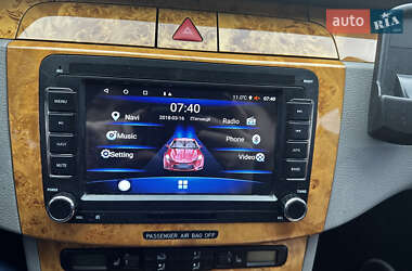 Седан Volkswagen Passat 2005 в  фото 23 Седан Volkswagen Passat 2005 в