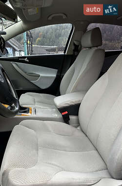 Седан Volkswagen Passat 2005 в  фото 26 Седан Volkswagen Passat 2005 в