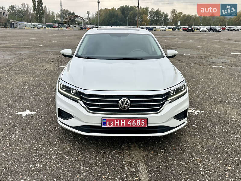 Седан Volkswagen Passat 2021 в Белой Церкви