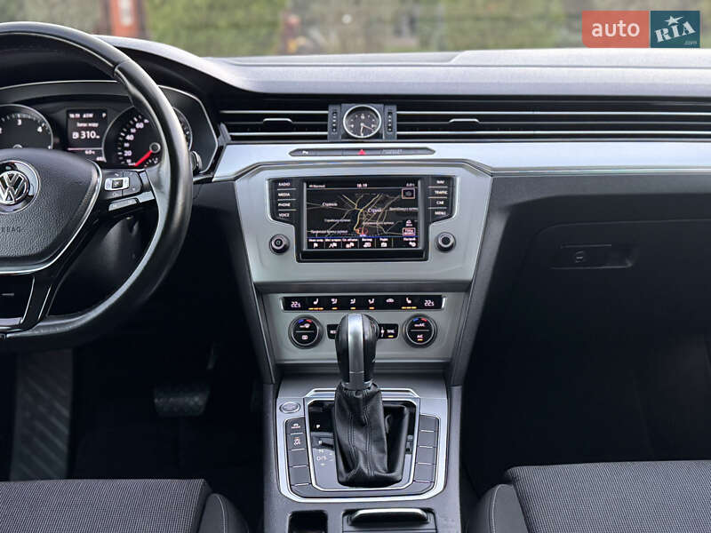 Універсал Volkswagen Passat 2016 в Стрию фото 133 Універсал Volkswagen Passat 2016 в Стрию
