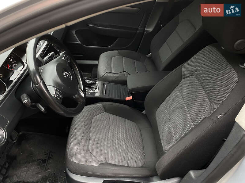 Универсал Volkswagen Passat 2013 в Смеле