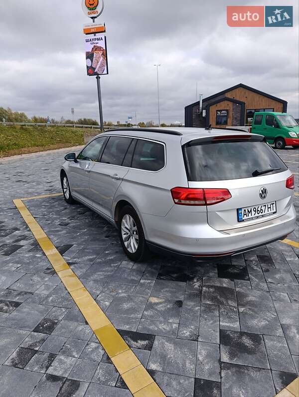 Універсал Volkswagen Passat 2019 в Звягелі фото 5 Універсал Volkswagen Passat 2019 в Звягелі