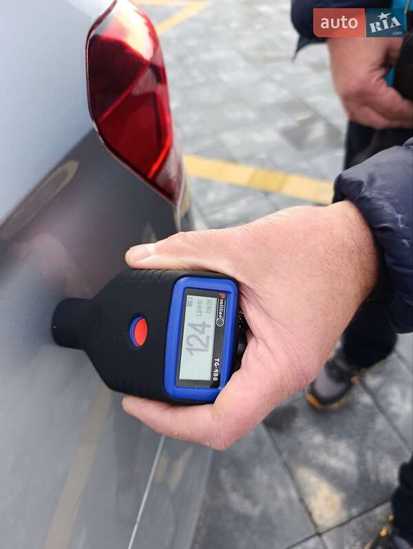 Універсал Volkswagen Passat 2019 в Звягелі фото 46 Універсал Volkswagen Passat 2019 в Звягелі