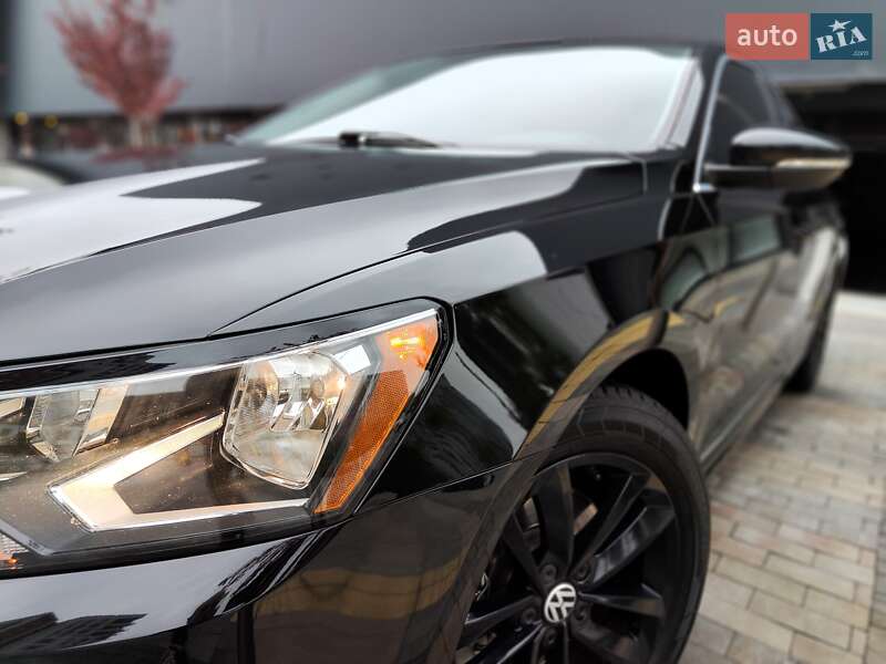 Седан Volkswagen Passat 2015 в Киеве фото 3 Седан Volkswagen Passat 2015 в Киеве