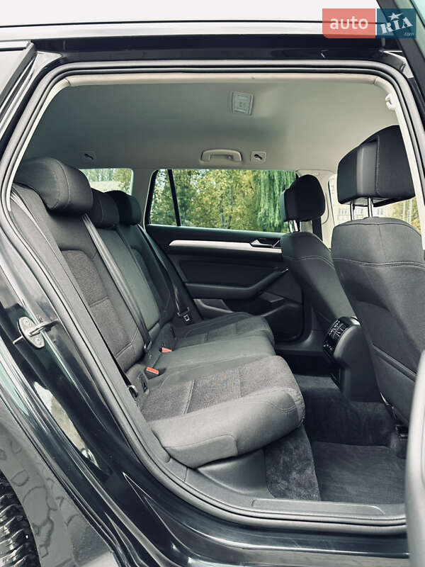 Универсал Volkswagen Passat 2017 в Луцке
