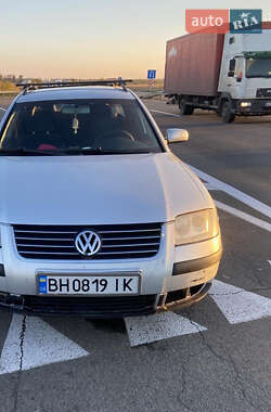 Универсал Volkswagen Passat 2002 в Гайвороне