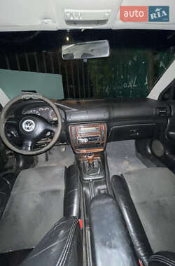 Седан Volkswagen Passat 1998 в  фото 8 Седан Volkswagen Passat 1998 в
