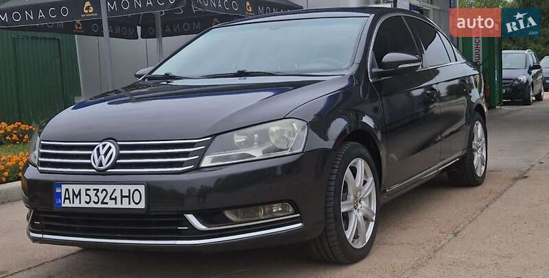 Седан Volkswagen Passat 2011 в Бердичеве