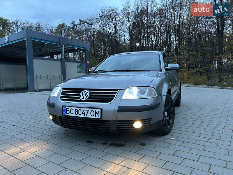Седан Volkswagen Passat 2002 в Долині