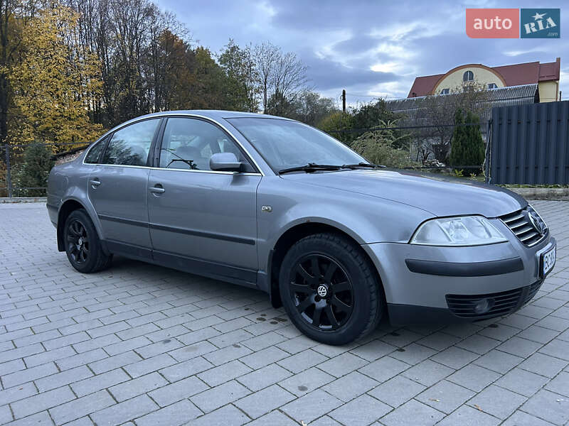 Седан Volkswagen Passat 2002 в Долині