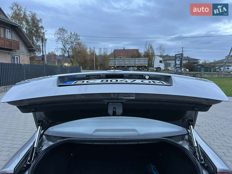 Седан Volkswagen Passat 2002 в Долині