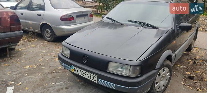 Volkswagen Passat 1990