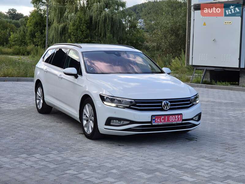 Универсал Volkswagen Passat 2020 в Бережанах