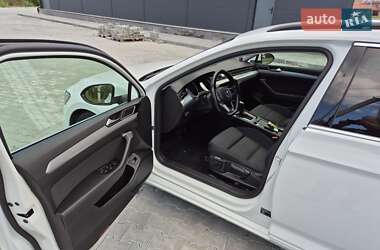 Універсал Volkswagen Passat 2020 в  фото 28 Універсал Volkswagen Passat 2020 в