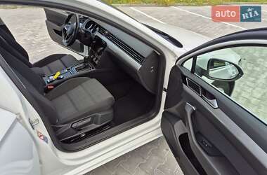 Універсал Volkswagen Passat 2020 в  фото 32 Універсал Volkswagen Passat 2020 в