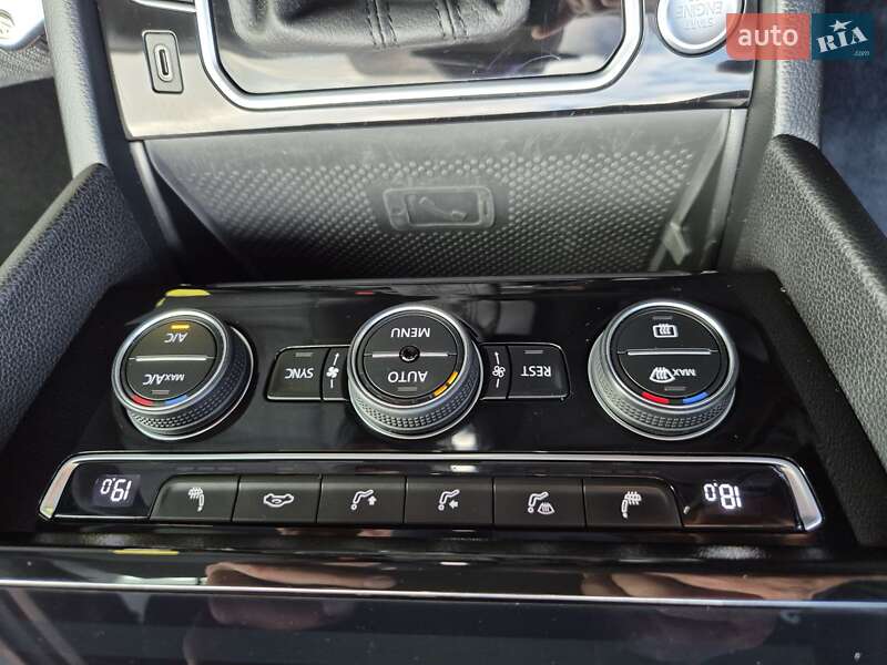 Универсал Volkswagen Passat 2020 в Бережанах