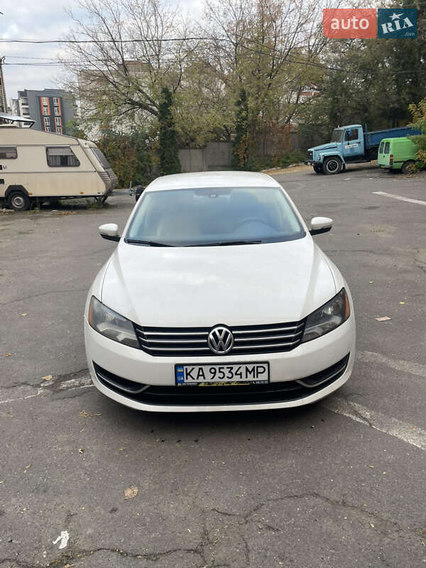 Седан Volkswagen Passat 2013 в Хмельницком фото 3 Седан Volkswagen Passat 2013 в Хмельницком