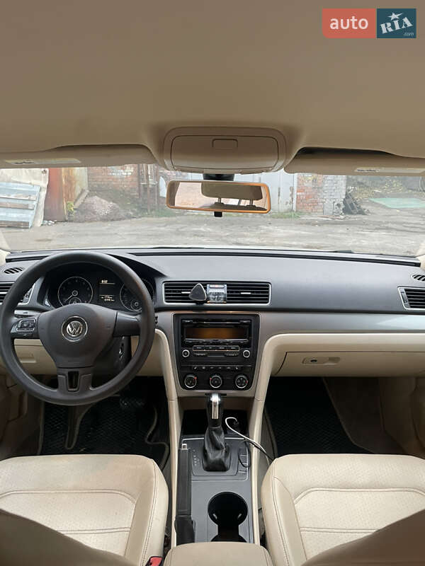Седан Volkswagen Passat 2013 в Хмельницком фото 13 Седан Volkswagen Passat 2013 в Хмельницком