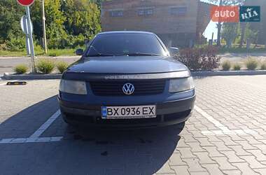 Седан Volkswagen Passat 2000 в Виньковцах