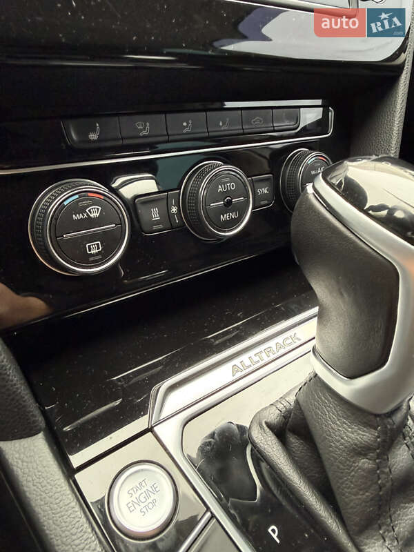 Универсал Volkswagen Passat 2017 в Киеве фото 35 Универсал Volkswagen Passat 2017 в Киеве