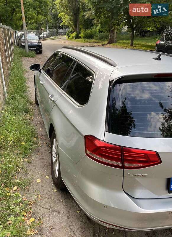 Универсал Volkswagen Passat 2015 в Киеве фото 2 Универсал Volkswagen Passat 2015 в Киеве