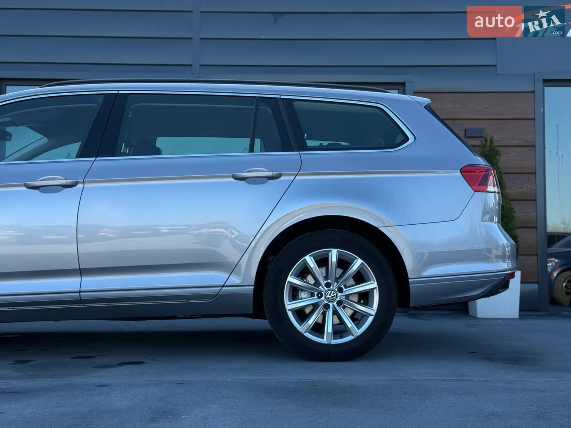 2021 Volkswagen Passat - мініатюра 10