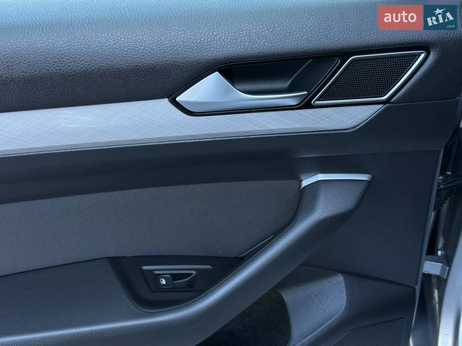 2021 Volkswagen Passat - мініатюра 38