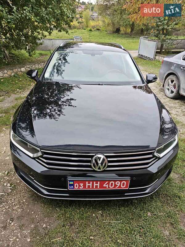 Універсал Volkswagen Passat 2015 в Тернополі