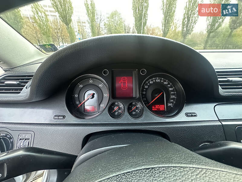 Универсал Volkswagen Passat 2005 в Киеве фото 16 Универсал Volkswagen Passat 2005 в Киеве