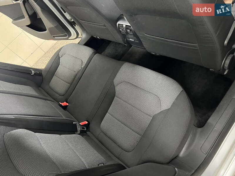 Універсал Volkswagen Passat 2011 в Косові