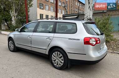 Універсал Volkswagen Passat 2006 в Запоріжжі