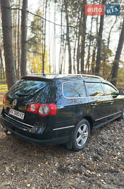 Универсал Volkswagen Passat 2005 в  фото 16 Универсал Volkswagen Passat 2005 в