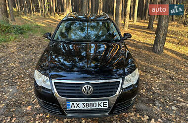 Универсал Volkswagen Passat 2005 в  фото 13 Универсал Volkswagen Passat 2005 в