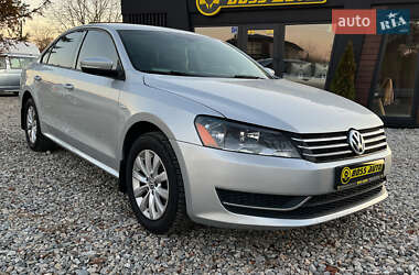 Универсал Volkswagen Passat 2012 в Коломые
